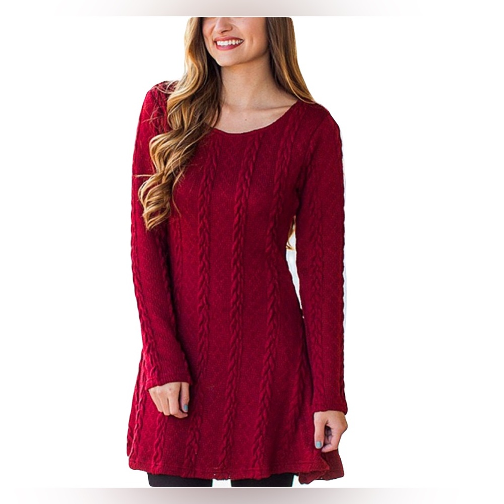 Fashion brand red sweater tunic.‎ Women’s M